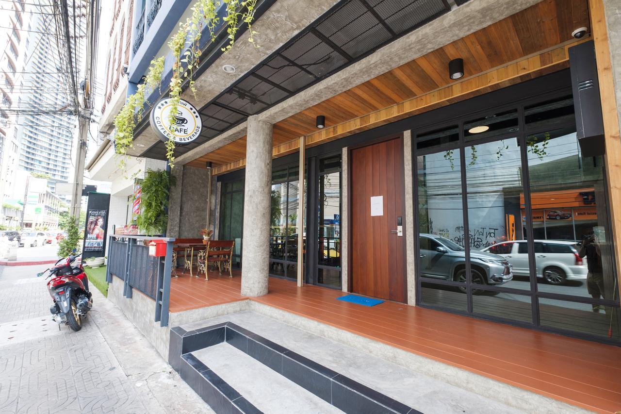 Zen Rooms Zleepmotion Bangkok Buitenkant foto