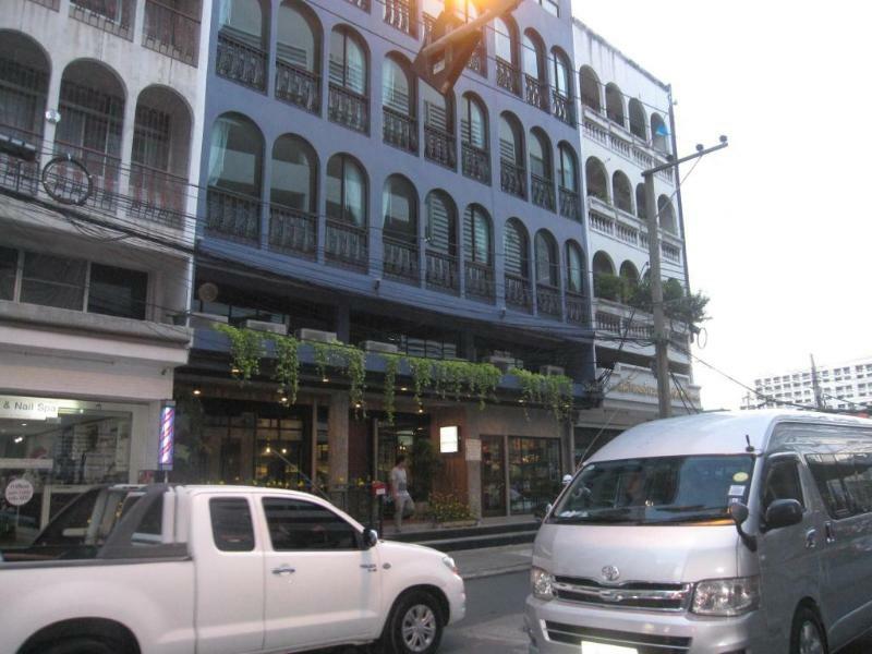 Zen Rooms Zleepmotion Bangkok Buitenkant foto